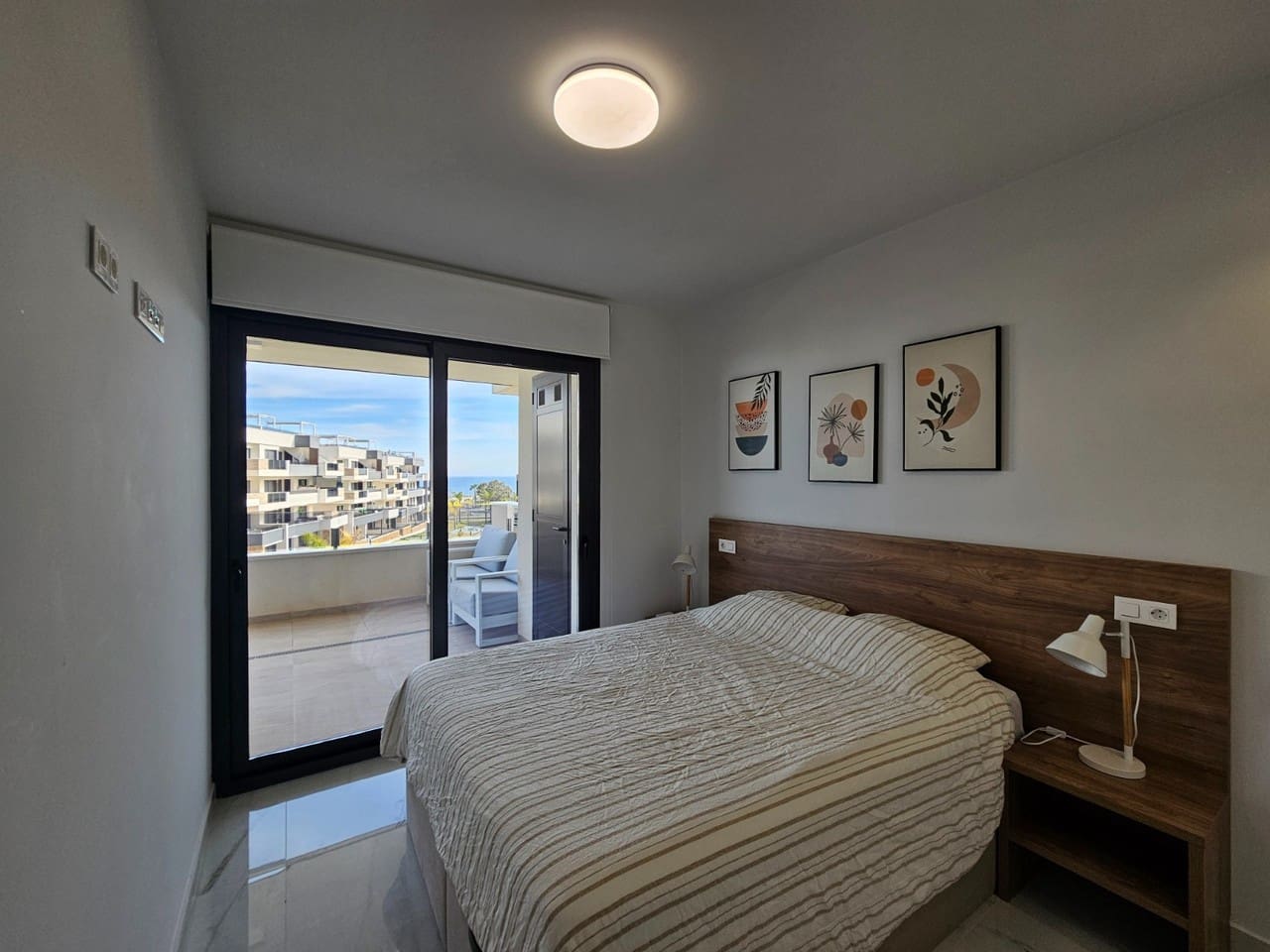 2 Zimmer Apartment zu verkaufen in Orihuela Costa mit Pool - 365.000 € (Ref: 9706222)