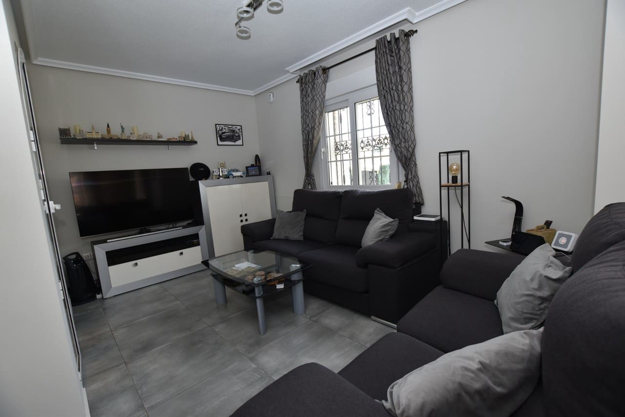 3 quarto Moradia para venda em Orihuela Costa - 445 000 € (Ref: 9714485)