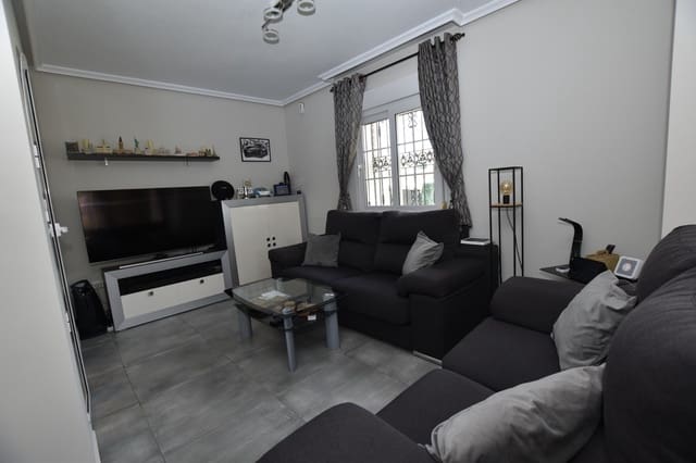 3 makuuhuone Huvila myytävänä paikassa Dehesa de Campoamor, Orihuela - 445 000 € (Ref: 9714485)