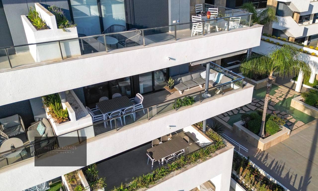 3 sovrum Lägenhet till salu i Orihuela Costa med pool - 515 000 € (Ref: 9719466)