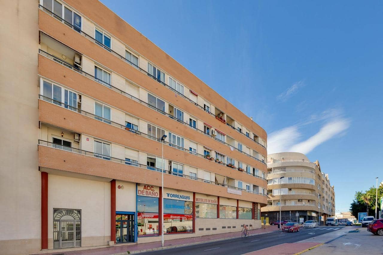 3 sypialnia Apartament na sprzedaż w Torrevieja - 195 000 € (Ref: 9721076)