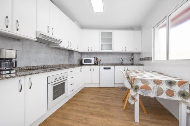 3 chambre Appartement à vendre à El Molino, Torrevieja - 195 000 € (Ref: 9721076)