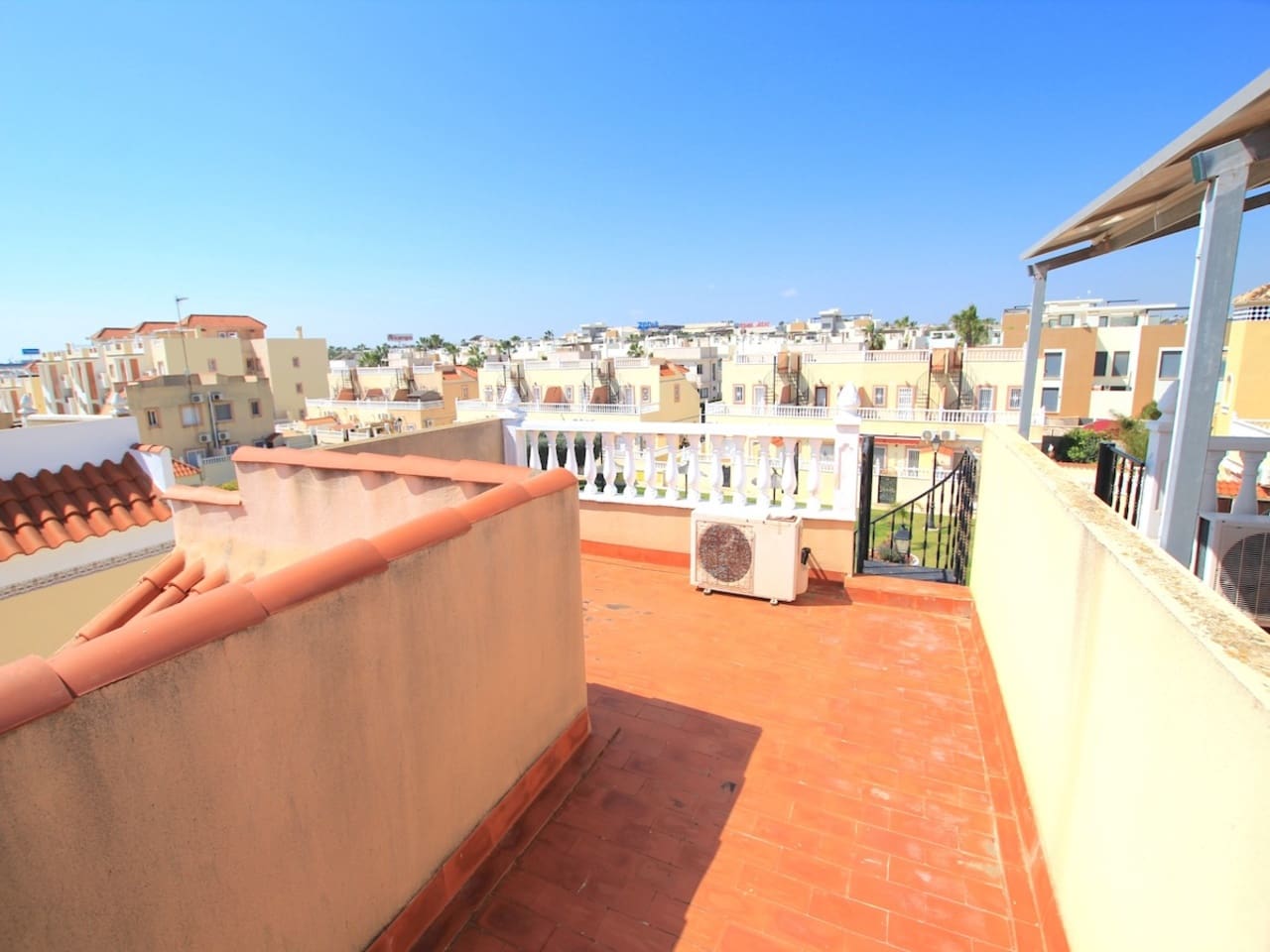 3 soveværelse Villa til salg i La Zenia - € 239.000 (Ref: 9721078)