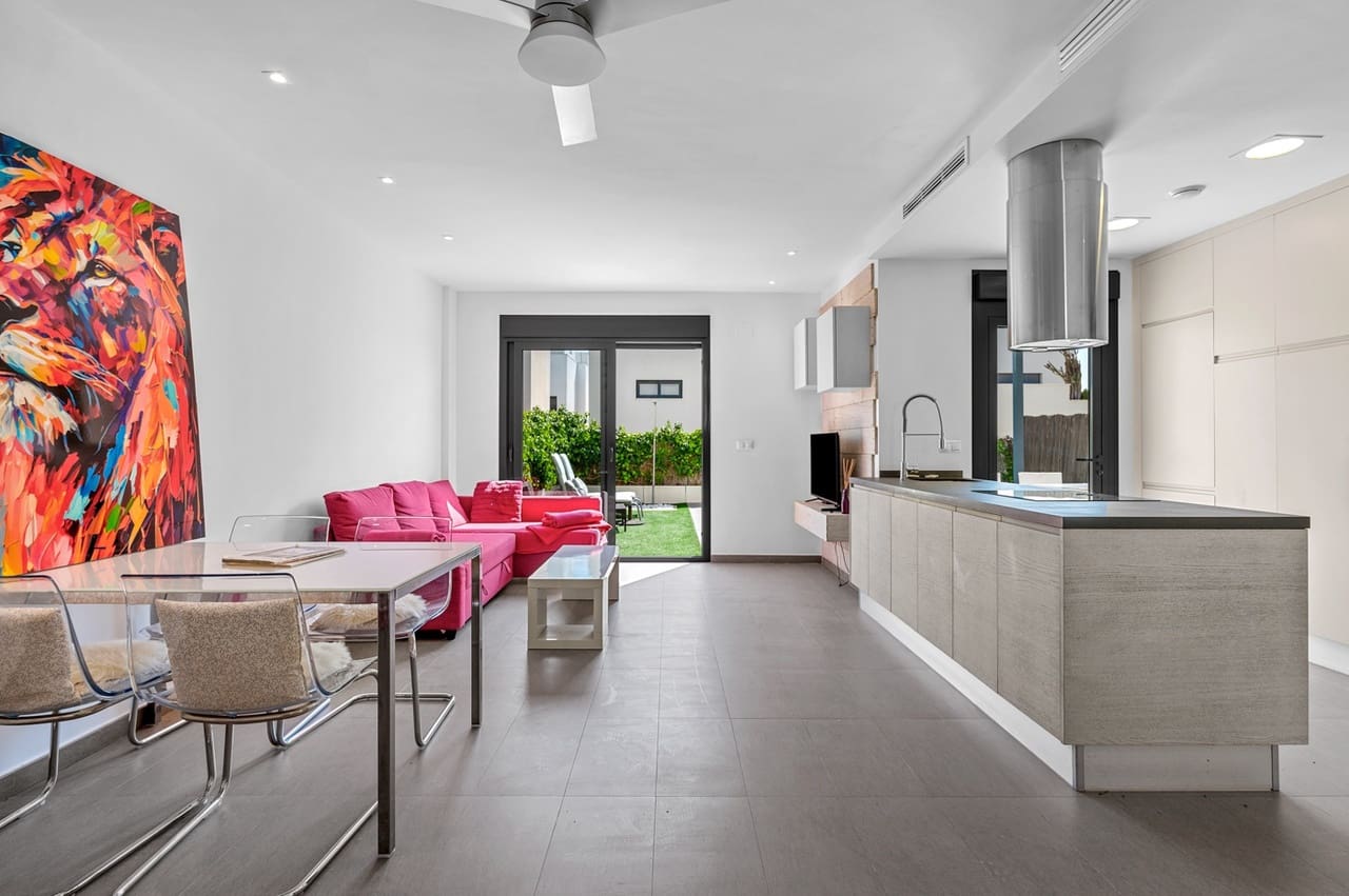 2 chambre Villa/Maison à vendre à Ciudad Quesada avec piscine - 379 000 € (Ref: 9721080)