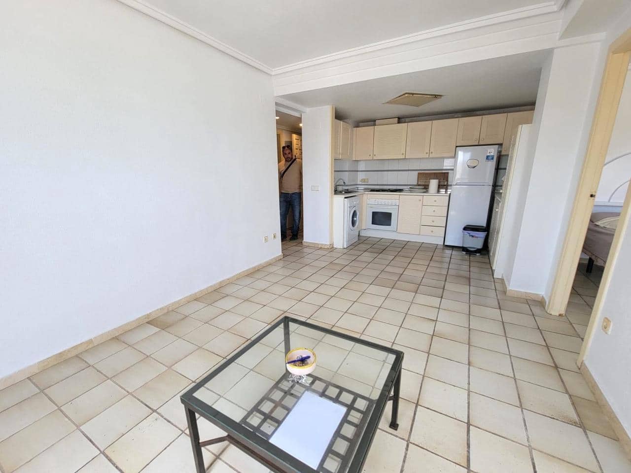 2 bedroom Penthouse for sale in Torrevieja with pool - € 349,000 (Ref: 9726318)