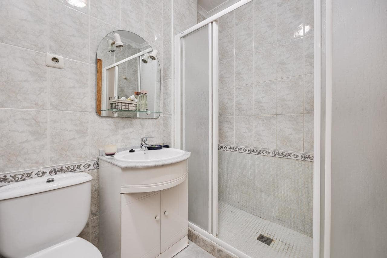 2 sypialnia Apartament na sprzedaż w Torrevieja - 159 900 € (Ref: 9726322)