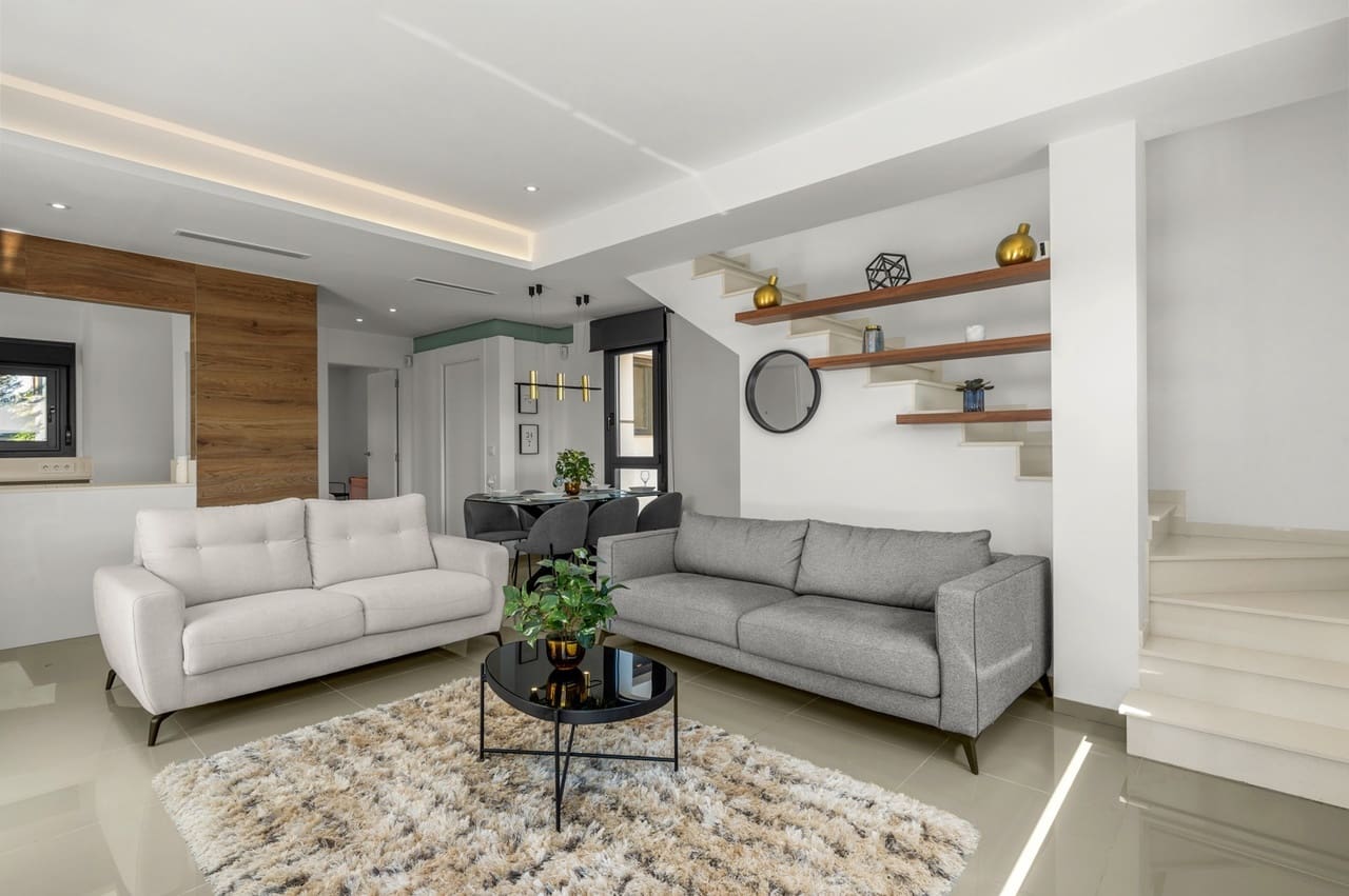 3 soveværelse Villa til salg i Ciudad Quesada med swimmingpool - € 499.000 (Ref: 9728544)