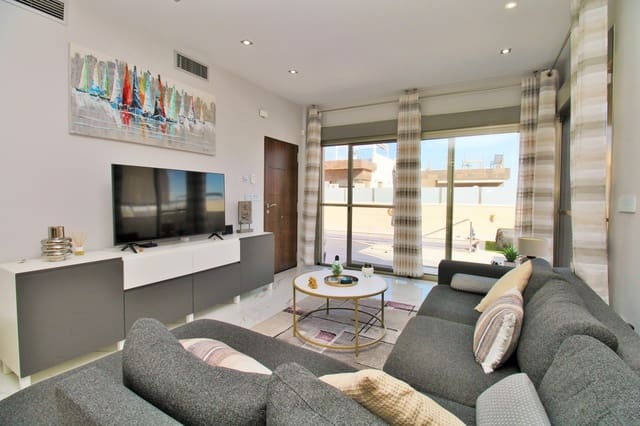3 soverom Villa til salgs i Villamartin, Orihuela med svømmebasseng garasje - € 375 000 (Ref: 9728547)