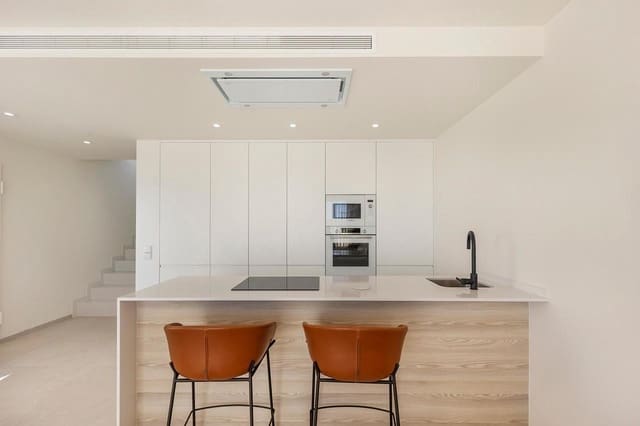 3 makuuhuone Huvila myytävänä paikassa Centro, Los Alcázares mukana uima-altaan - 429 000 € (Ref: 9728554)