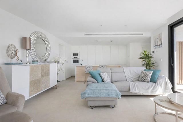 3 soveværelse Villa til salg i Centro, Los Alcázares med swimmingpool - € 489.000 (Ref: 9728555)