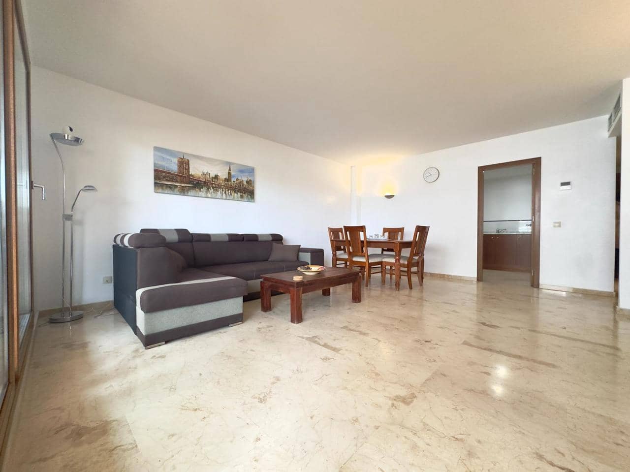 2 Zimmer Apartment zu verkaufen in Torrevieja mit Pool - 330.000 € (Ref: 9728559)