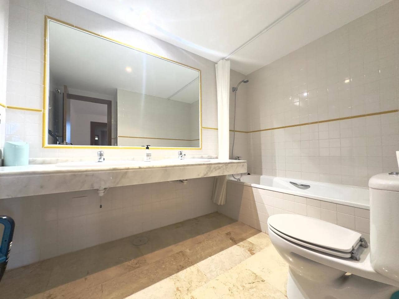 2 Zimmer Apartment zu verkaufen in Torrevieja mit Pool - 330.000 € (Ref: 9728559)