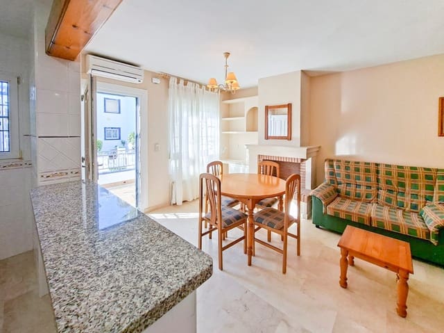 2 soveværelse Byhus til salg i Villamartin, Orihuela med swimmingpool - € 215.000 (Ref: 9731746)