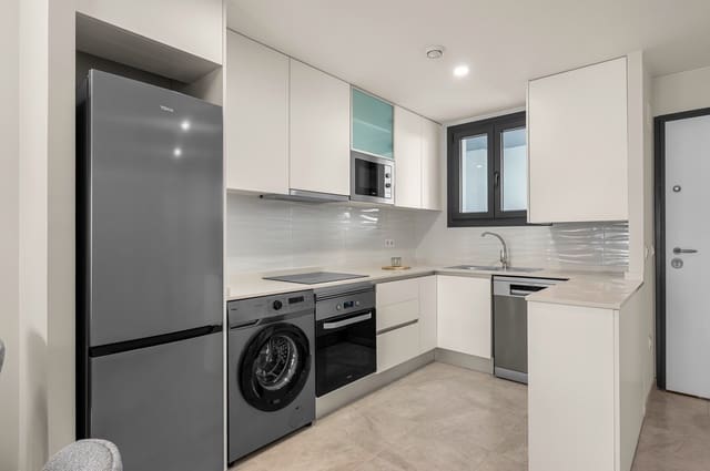 2 soveværelse Lejlighed til salg i Dehesa de Campoamor, Orihuela med swimmingpool garage - € 249.000 (Ref: 9735278)