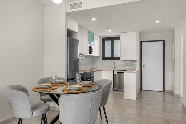 2 soveværelse Lejlighed til salg i Dehesa de Campoamor, Orihuela med swimmingpool garage - € 249.000 (Ref: 9735278)
