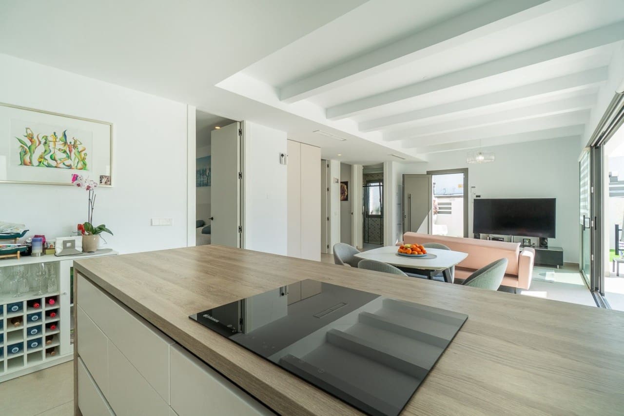 3 soverom Villa til salgs i Orihuela Costa - € 524 900 (Ref: 9735284)