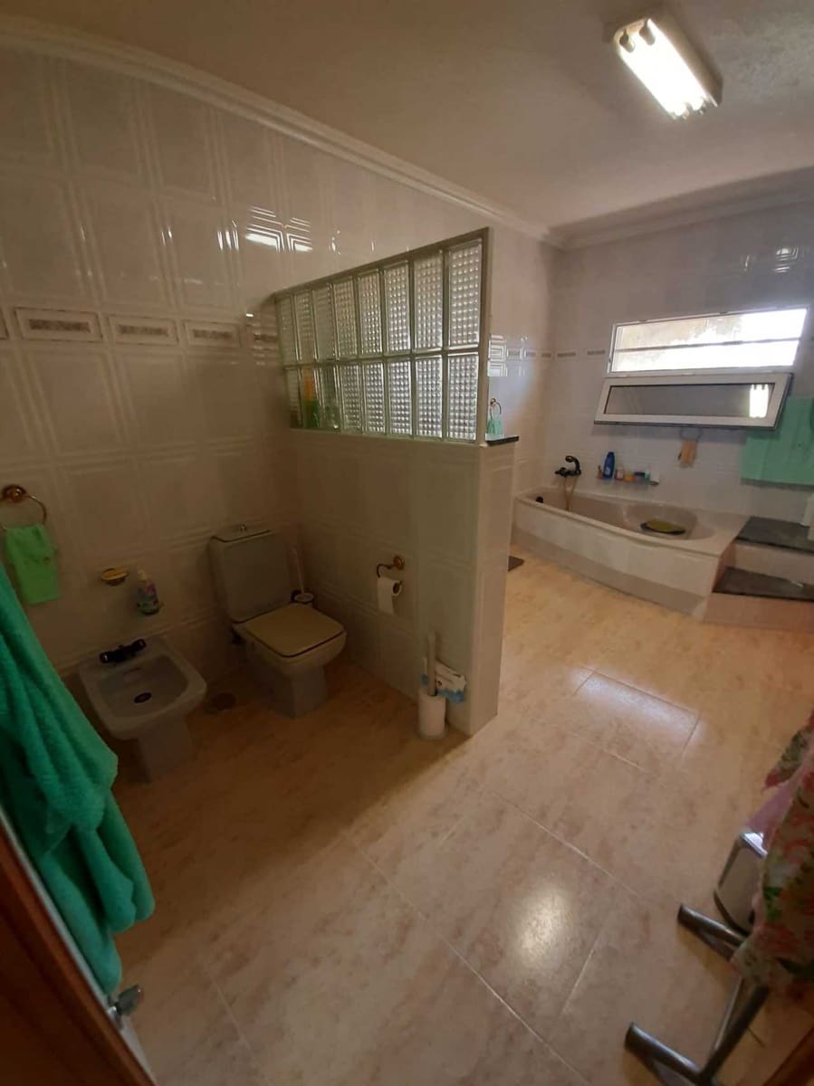 5 Zimmer Villa zu verkaufen in Orihuela Costa - 740.000 € (Ref: 9735286)