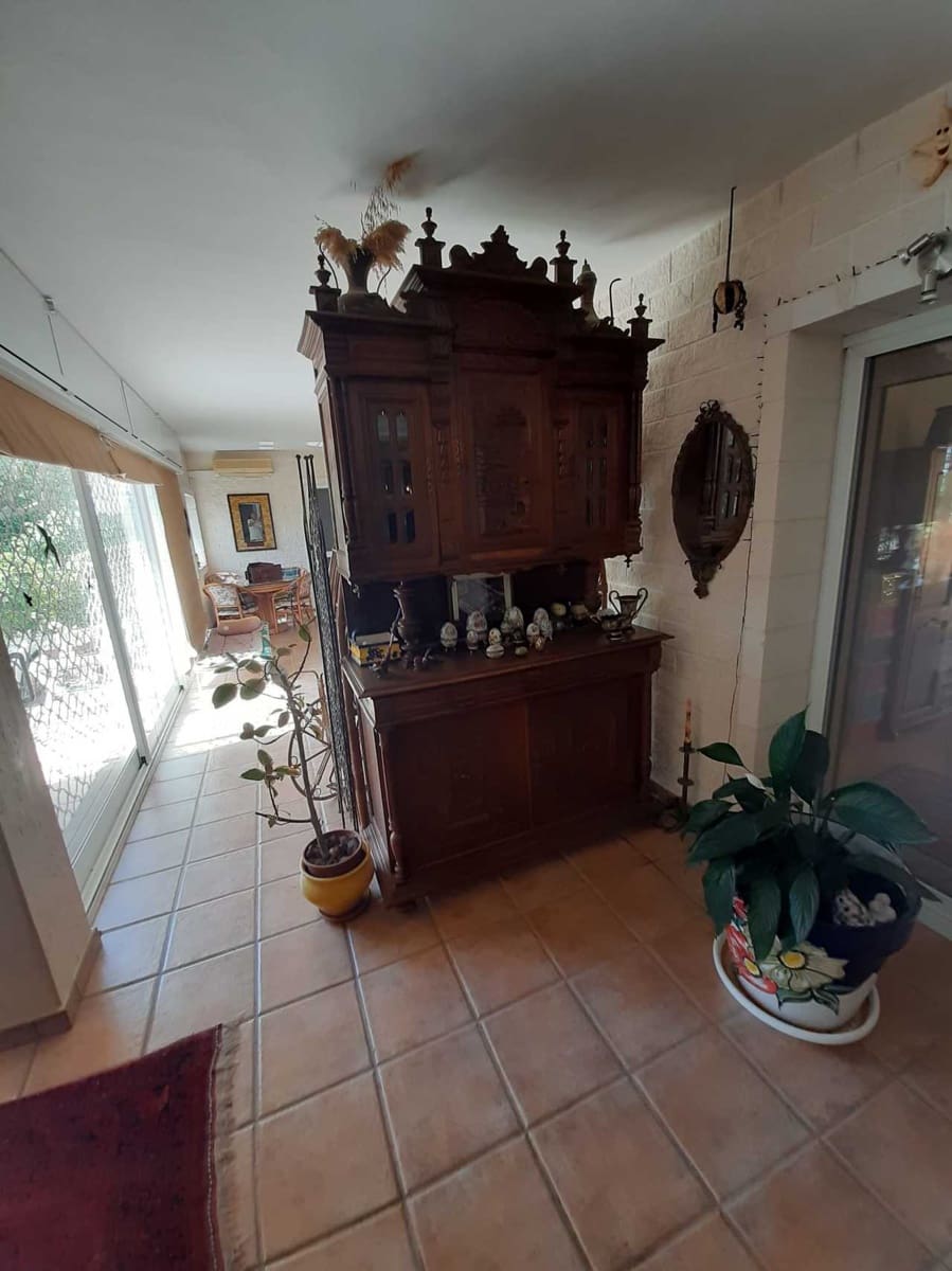 5 Zimmer Villa zu verkaufen in Orihuela Costa - 740.000 € (Ref: 9735286)
