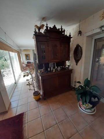 5 Zimmer Villa zu verkaufen in Dehesa de Campoamor, Orihuela - 740.000 € (Ref: 9735286)