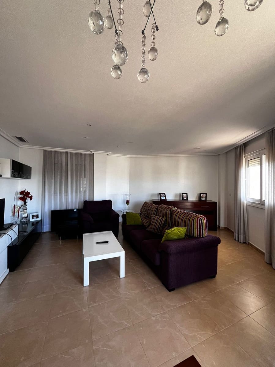 3 chambre Appartement à vendre à Torrevieja - 450 000 € (Ref: 9735290)