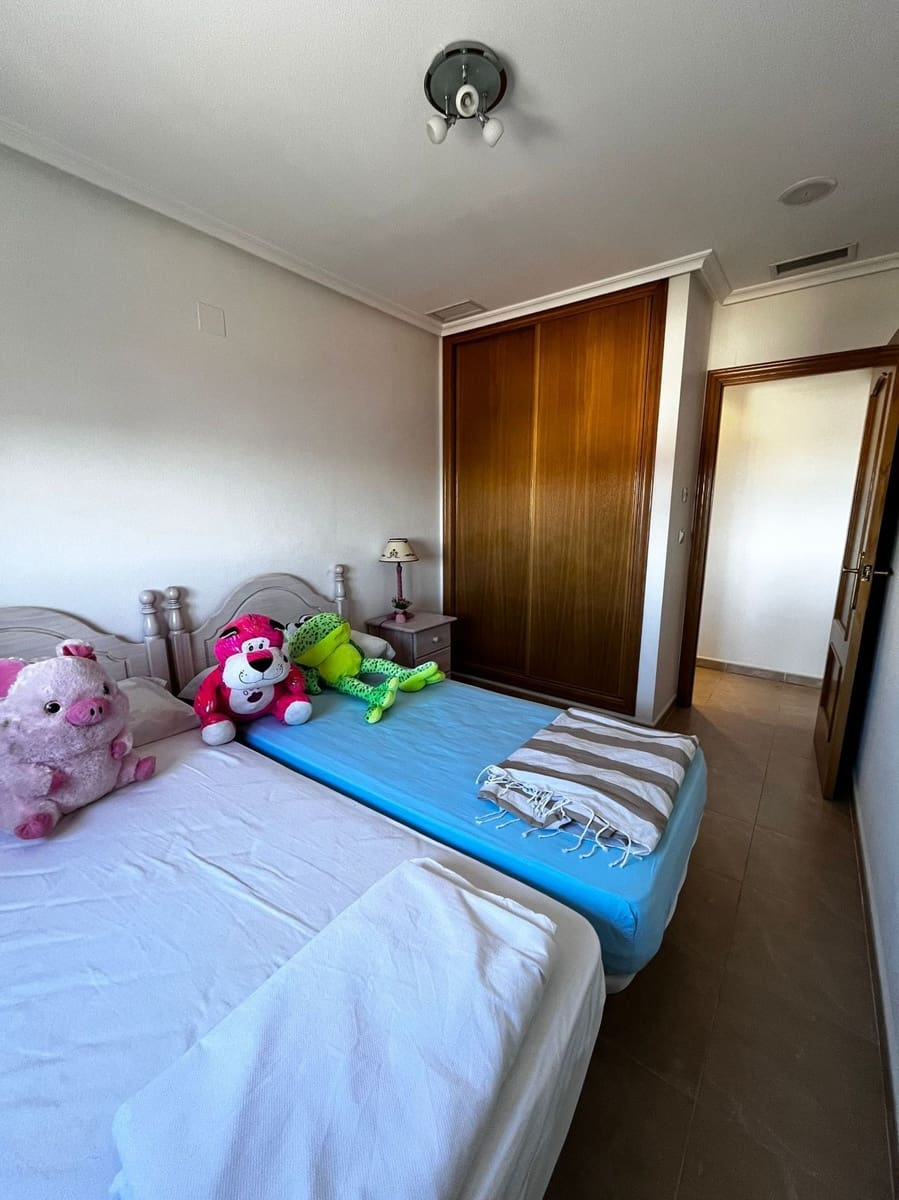 3 chambre Appartement à vendre à Torrevieja - 450 000 € (Ref: 9735290)