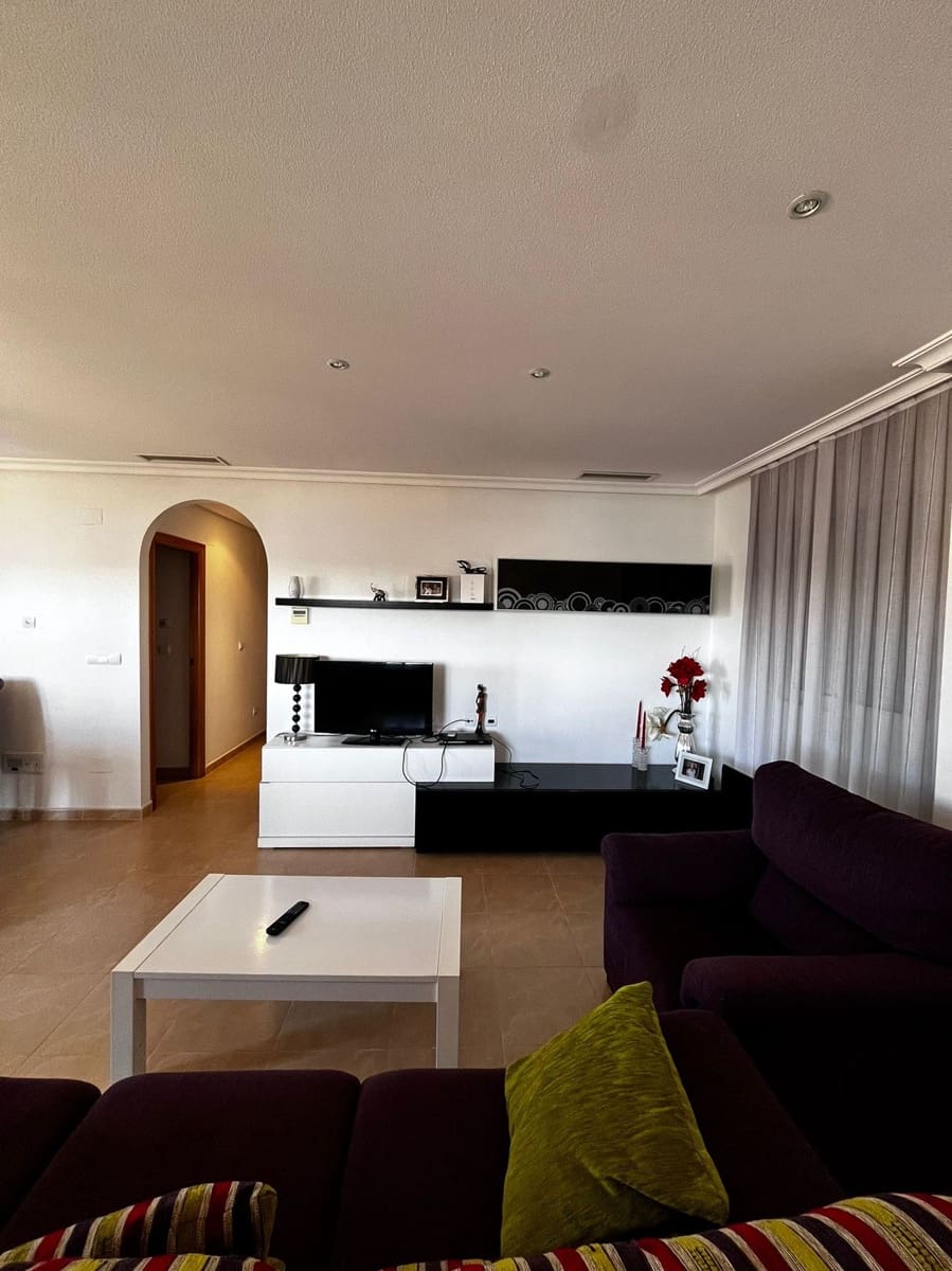 3 chambre Appartement à vendre à Torrevieja - 450 000 € (Ref: 9735290)