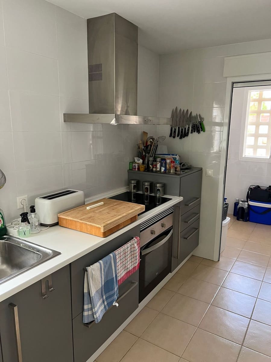 4 bedroom Villa for sale in Santomera with pool garage - € 355,000 (Ref: 9738295)