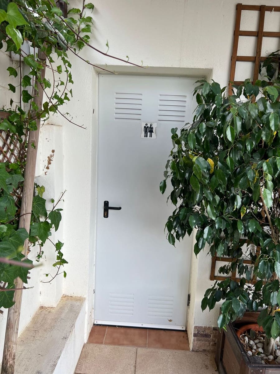 4 bedroom Villa for sale in Santomera with pool garage - € 355,000 (Ref: 9738295)