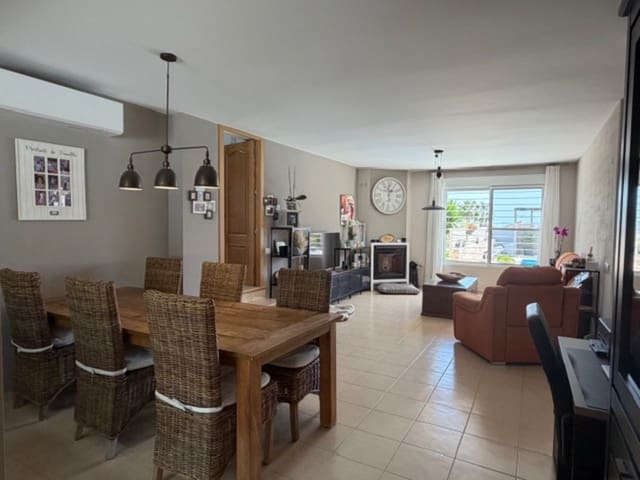 4 bedroom Villa for sale in Santomera with pool garage - € 354,995 (Ref: 9738295)