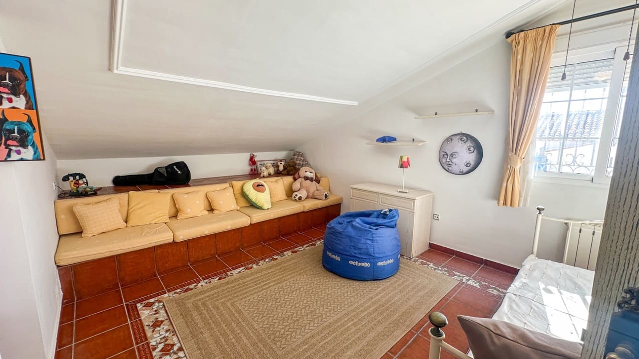 6 soverom Villa til salgs i La Mata - € 950 000 (Ref: 9738298)