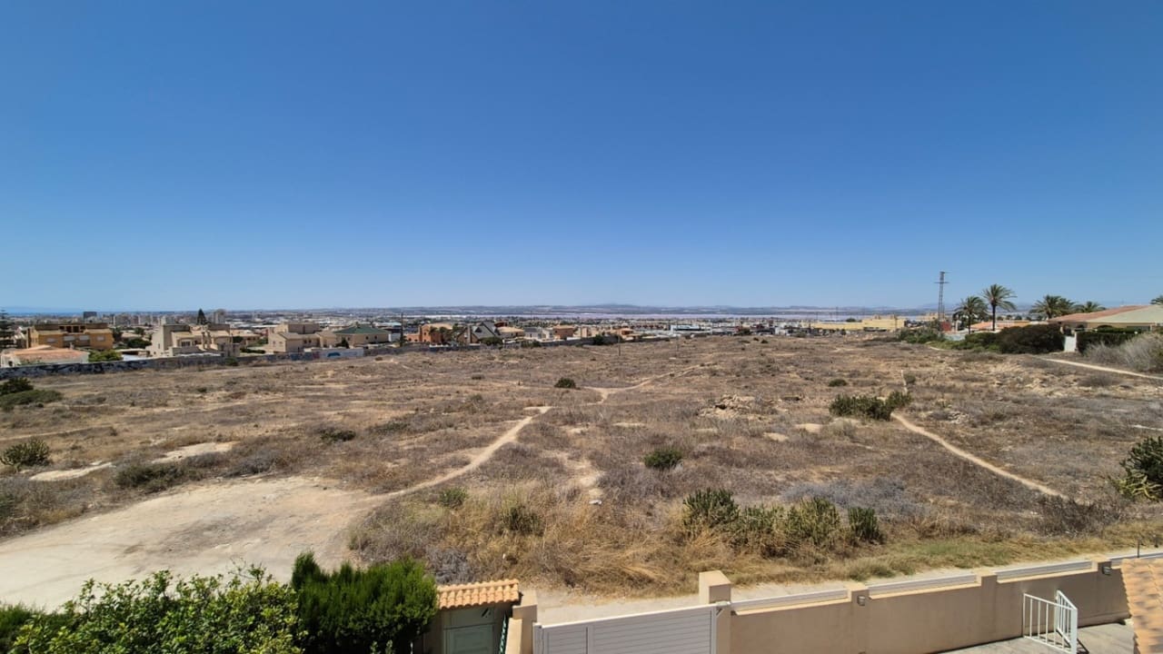 3 camera da letto Casa in vendita in Torrevieja - 235.000 € (Rif: 9738302)