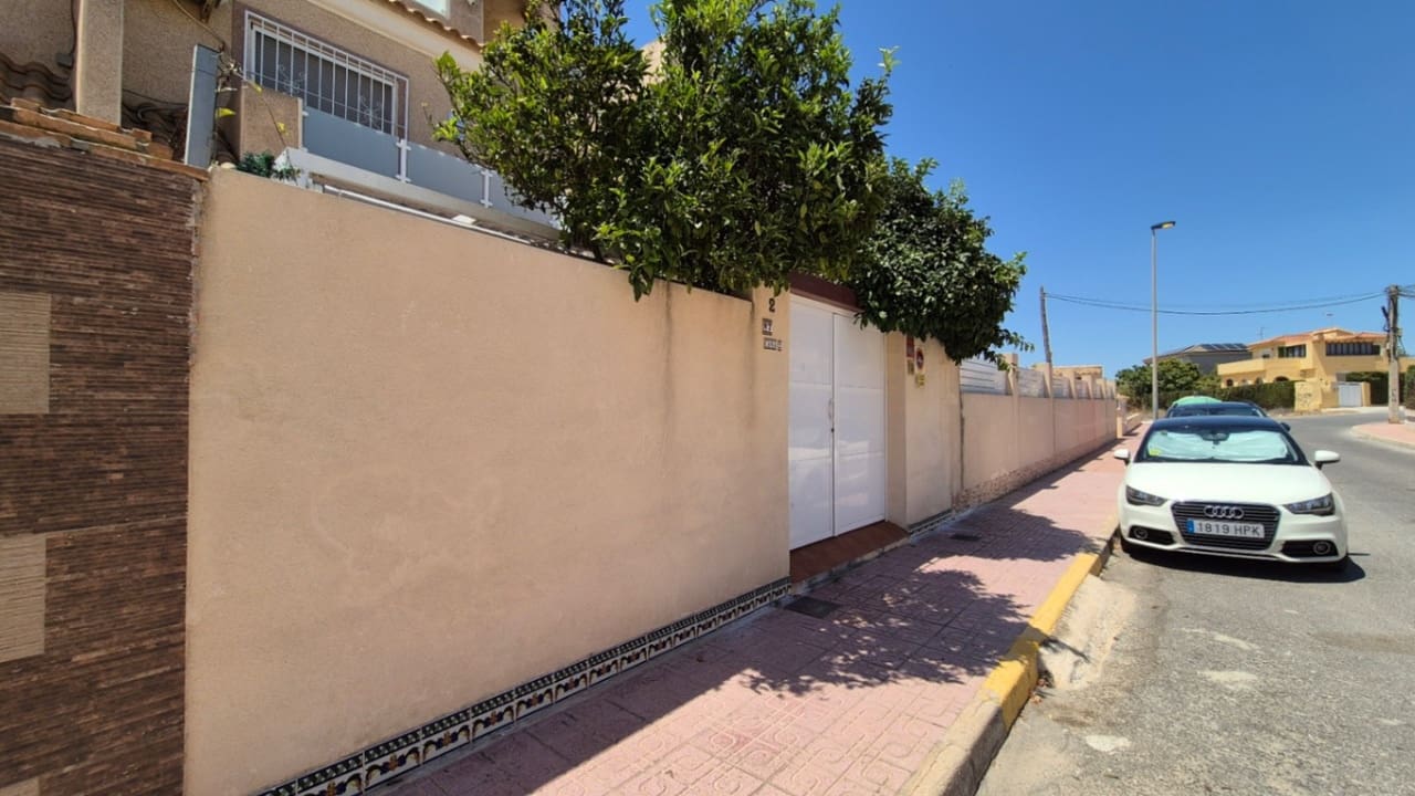 3 camera da letto Casa in vendita in Torrevieja - 235.000 € (Rif: 9738302)