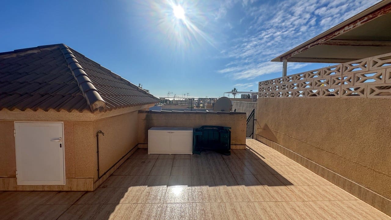 2 sypialnia Dom na sprzedaż w Torrevieja - 239 000 € (Ref: 9738310)