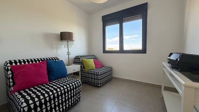 Ático de 2 habitaciones en Pilar de la Horadada ciudad, Pilar de la Horadada en venta - 299.000 € (Ref: 9738311)