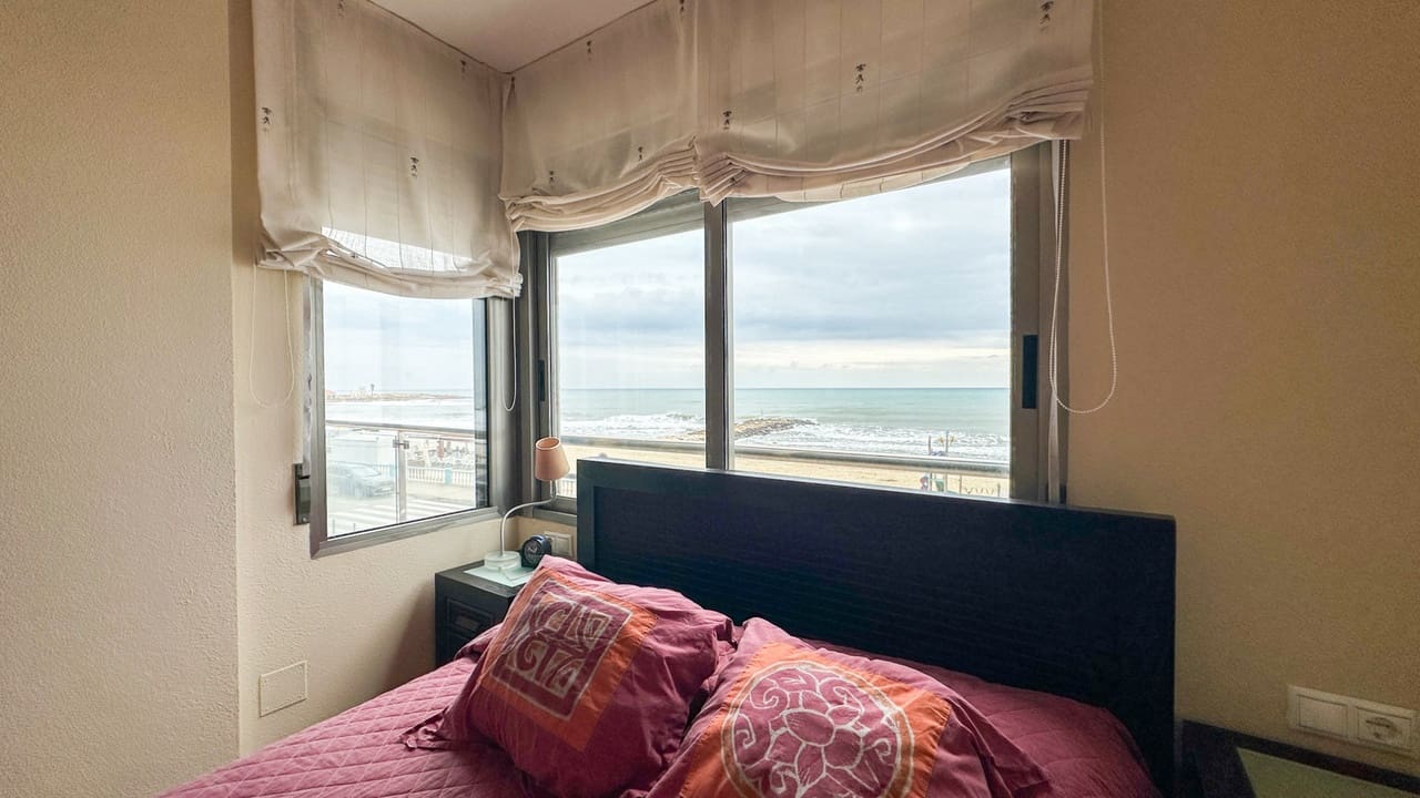 4 quarto Apartamento para venda em Torrevieja - 680 000 € (Ref: 9738314)