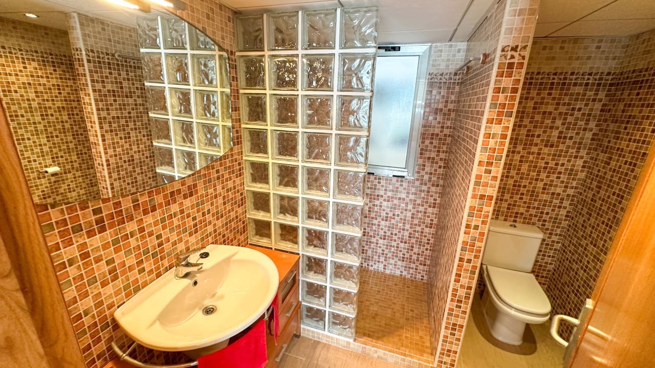 4 quarto Apartamento para venda em Torrevieja - 680 000 € (Ref: 9738314)