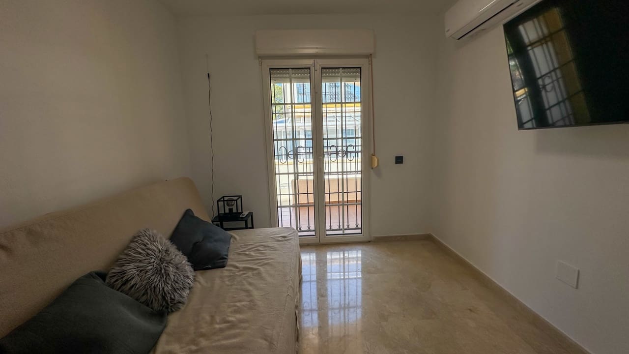 Apartamento de 3 habitaciones en Orihuela Costa en venta - 319.000 € (Ref: 9738315)