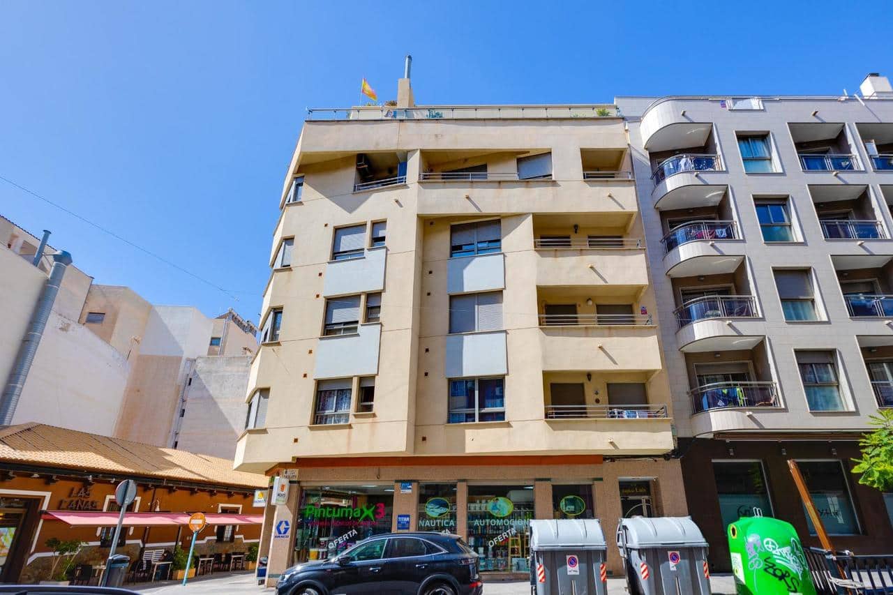 2 Zimmer Penthouse zu verkaufen in Torrevieja - 175.000 € (Ref: 9738316)