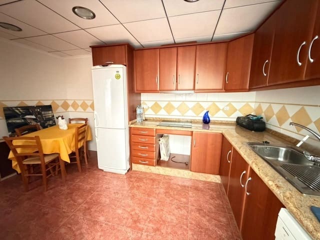 Casa de 3 habitaciones en Zona Pueblo, Guardamar del Segura en venta - 360.000 € (Ref: 9738317)