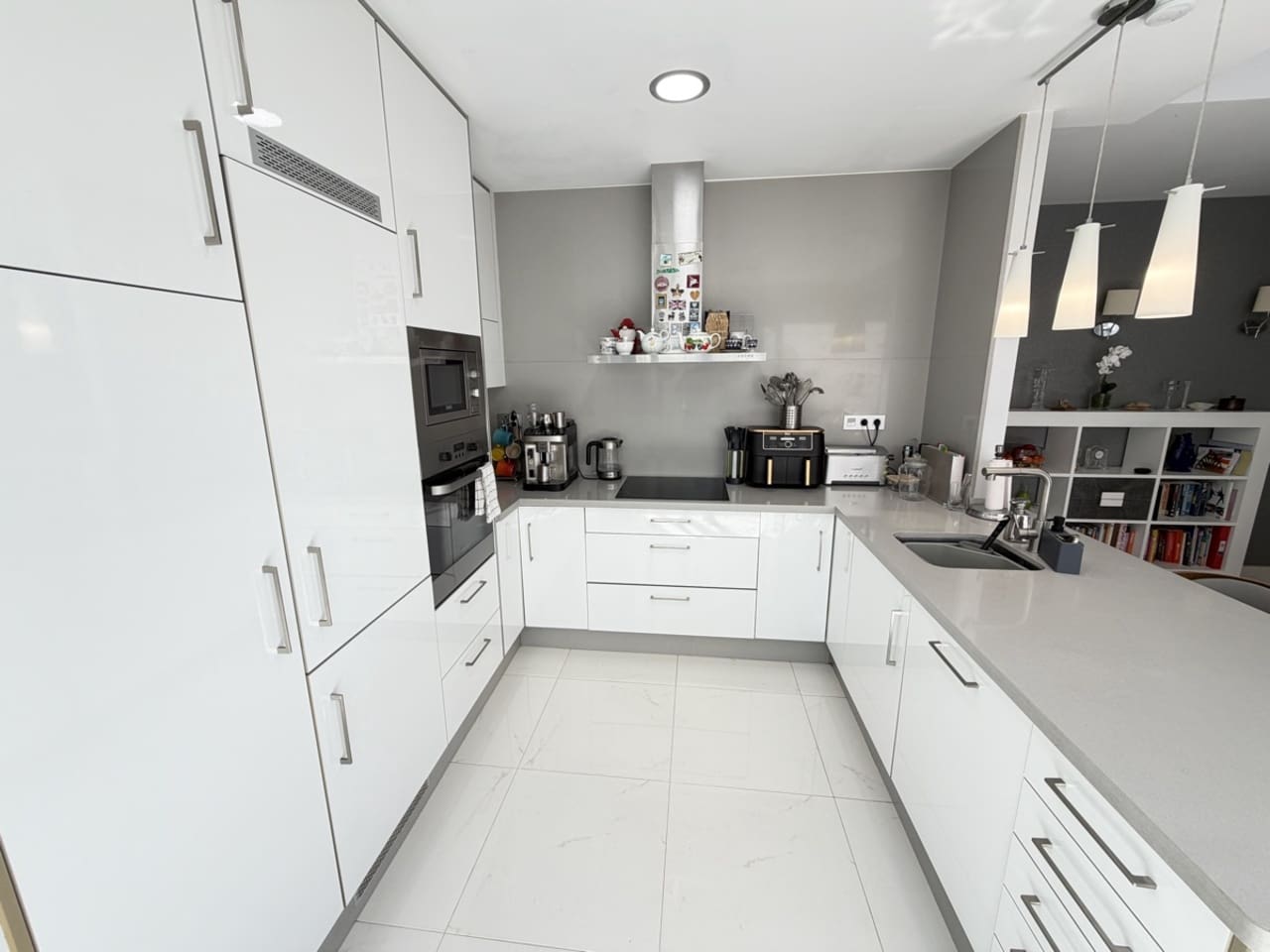 3 quarto Moradia para venda em Villamartin com piscina - 460 000 € (Ref: 9738322)