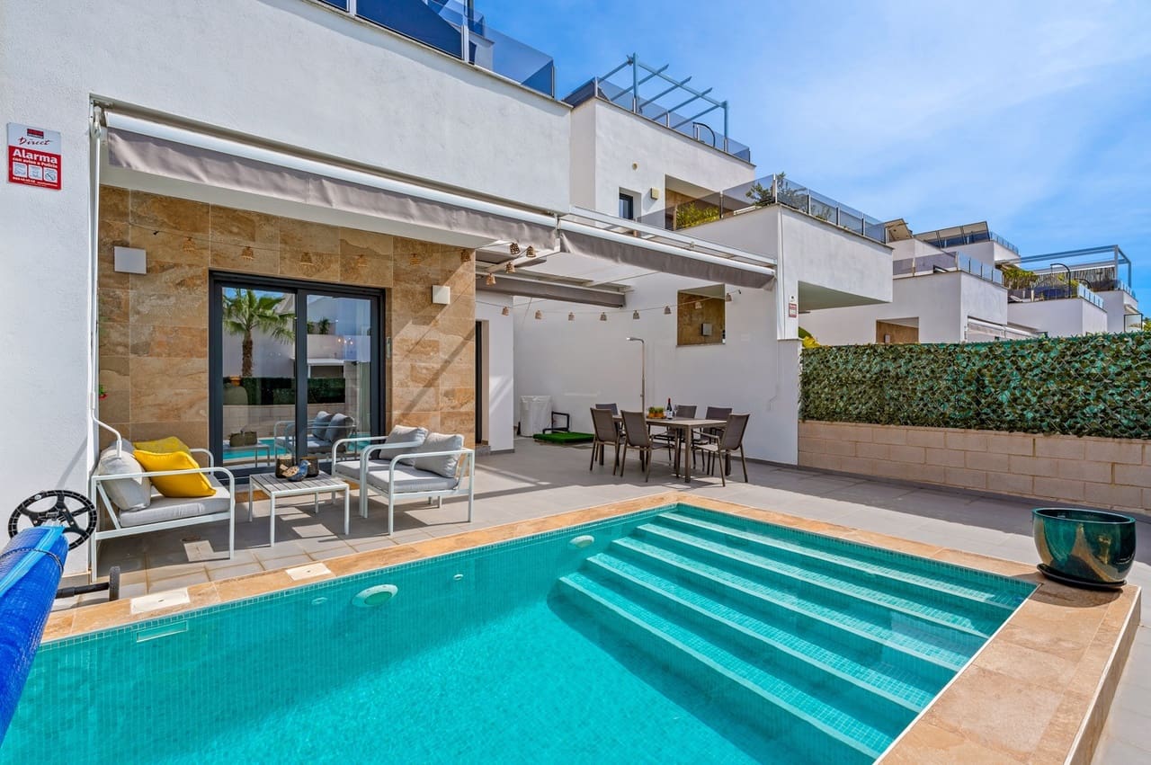 3 chambre Villa/Maison à vendre à Benijofar avec piscine - 410 000 € (Ref: 9738323)