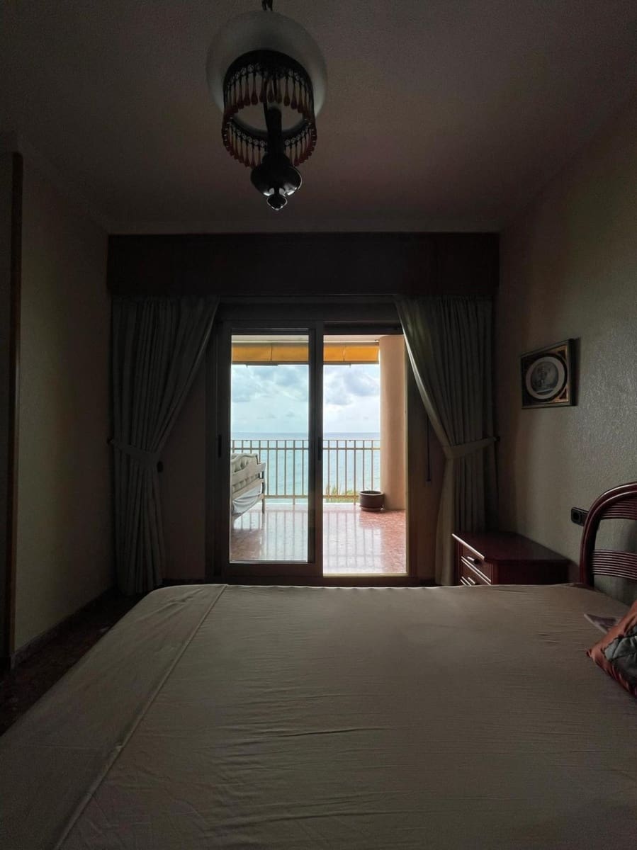 Apartamento de 4 habitaciones en Torrevieja en venta - 474.900 € (Ref: 9741556)