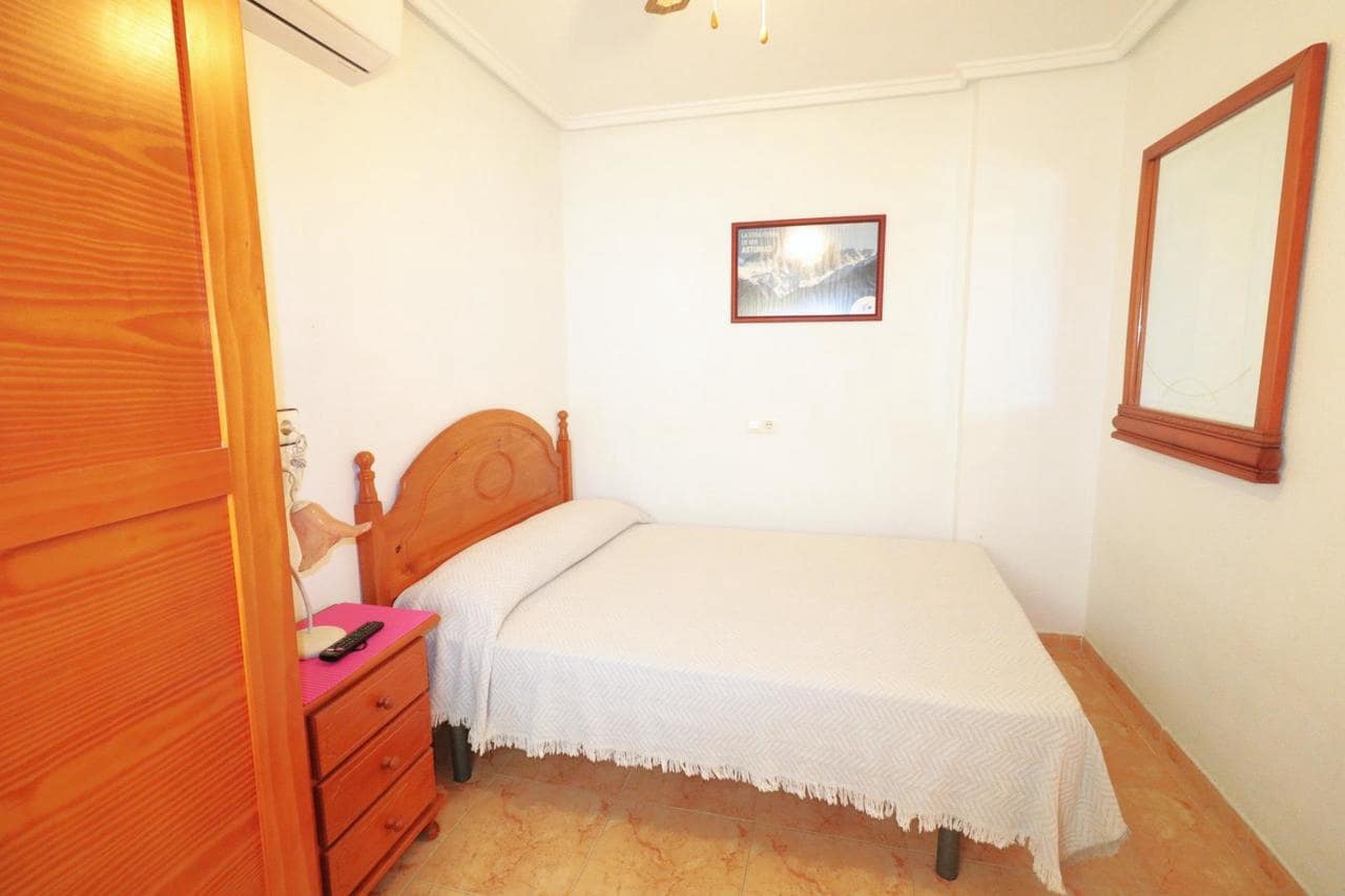 2 camera da letto Bungalow in vendita in Torrevieja con piscina - 168.000 € (Rif: 9741558)