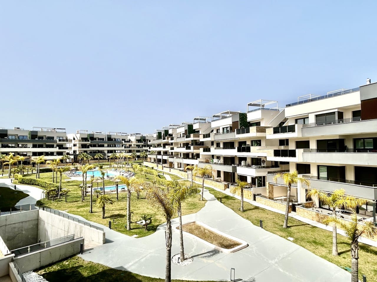 3 soveværelse Lejlighed til salg i Playa Flamenca - € 450.000 (Ref: 9741559)