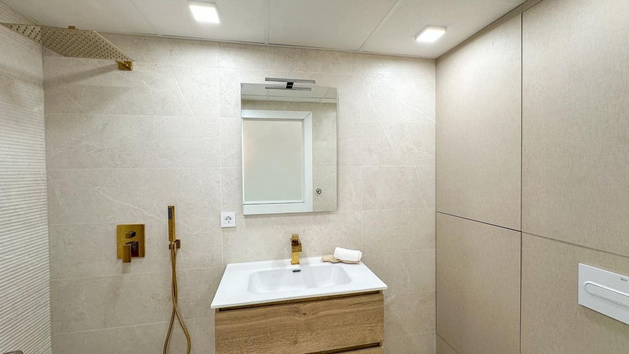 2 sypialnia Apartament na sprzedaż w Torrevieja - 265 000 € (Ref: 9741562)