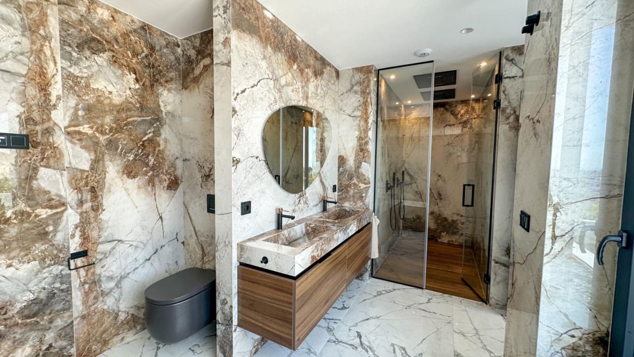 4 soverom Villa til salgs i Villamartin med svømmebasseng - € 2 950 000 (Ref: 9741565)