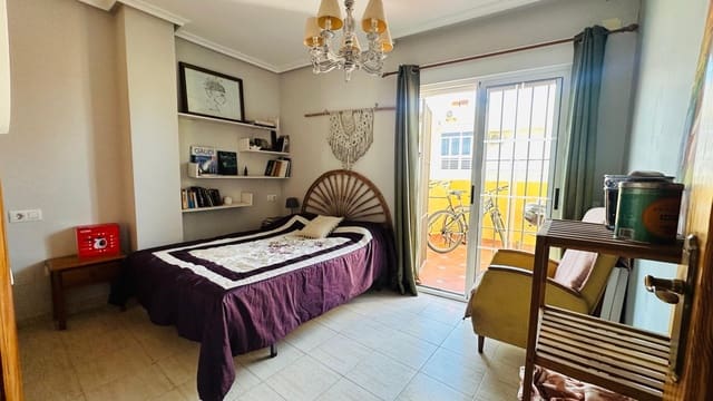 2 slaapkamer Appartement te koop in El Molino, Torrevieja - € 150.000 (Ref: 9744068)