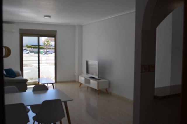 Apartamento de 2 habitaciones en San Miguel de Salinas en venta con piscina - 125.000 € (Ref: 9744075)