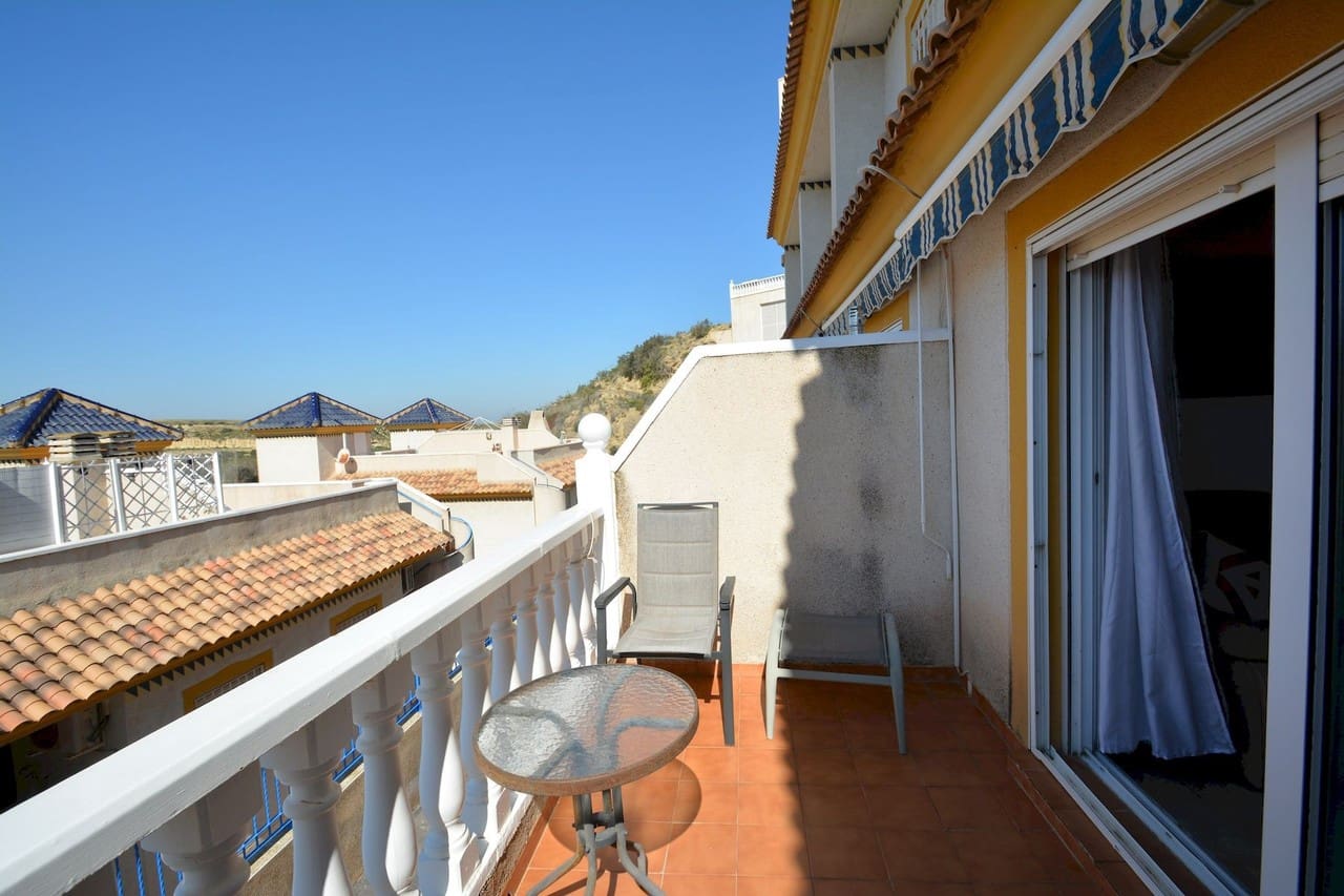 2 bedroom Townhouse for sale in Guardamar del Segura - € 210,000 (Ref: 9745235)