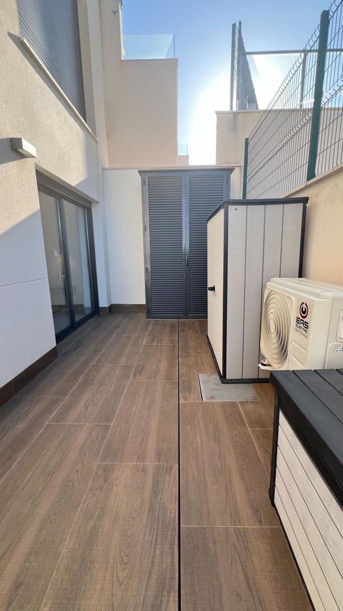 Apartamento de 2 habitaciones en San Miguel de Salinas en venta con piscina - 329.900 € (Ref: 9746992)